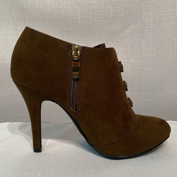 NWT Eva & Zoe Brown & Gold Valerie Stiletto Ankle Booties Boots Heels Size 6.5 M - Picture 7 of 16